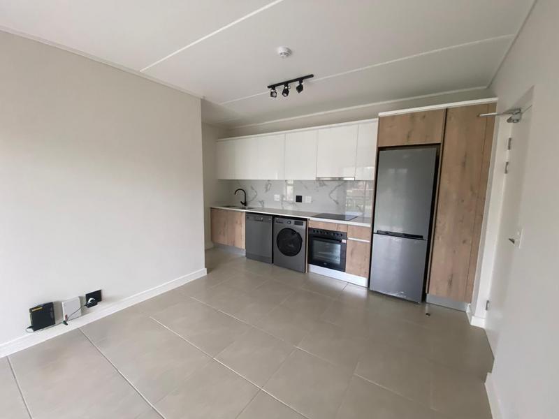 To Let 1 Bedroom Property for Rent in Richwood Western Cape